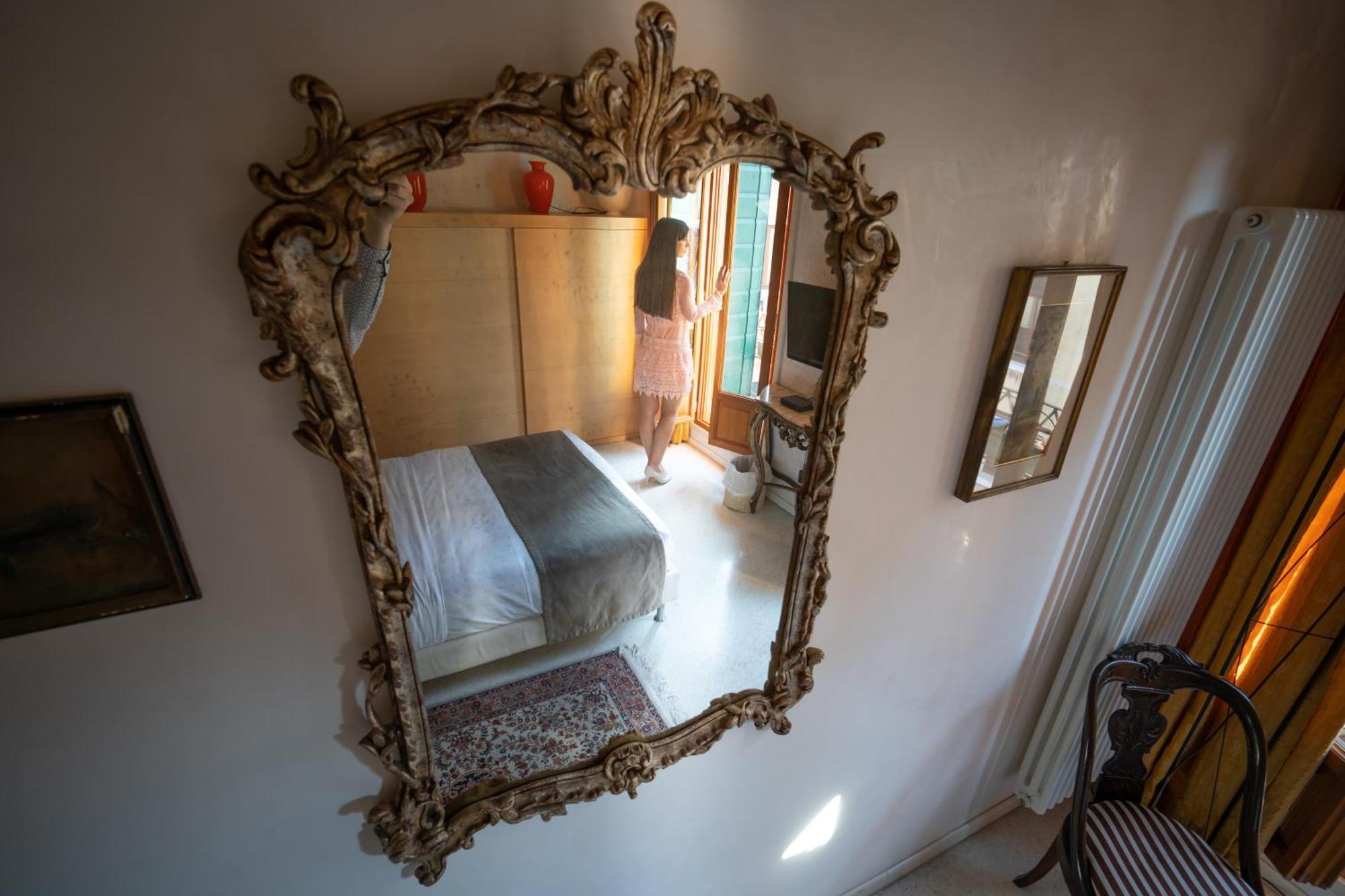 Palazzo San Luca Hotel Venesia Ruang foto