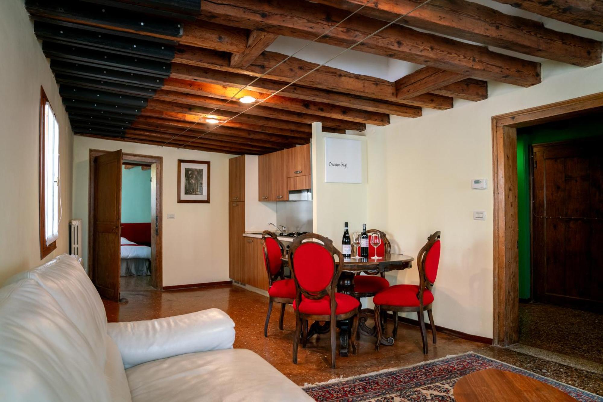 Palazzo San Luca Hotel Venesia Ruang foto