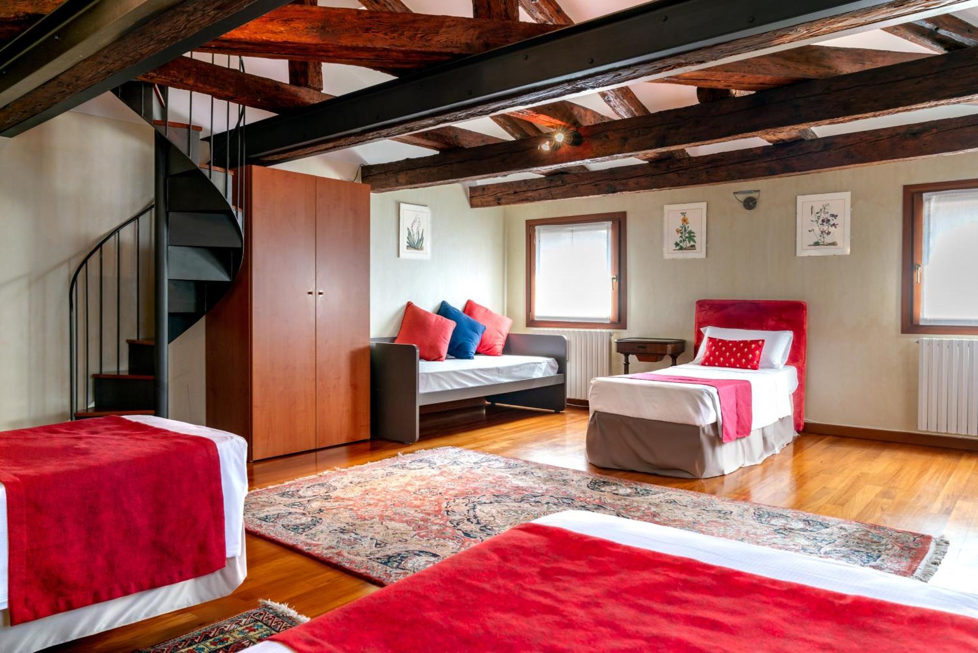 Palazzo San Luca Hotel Venesia Ruang foto