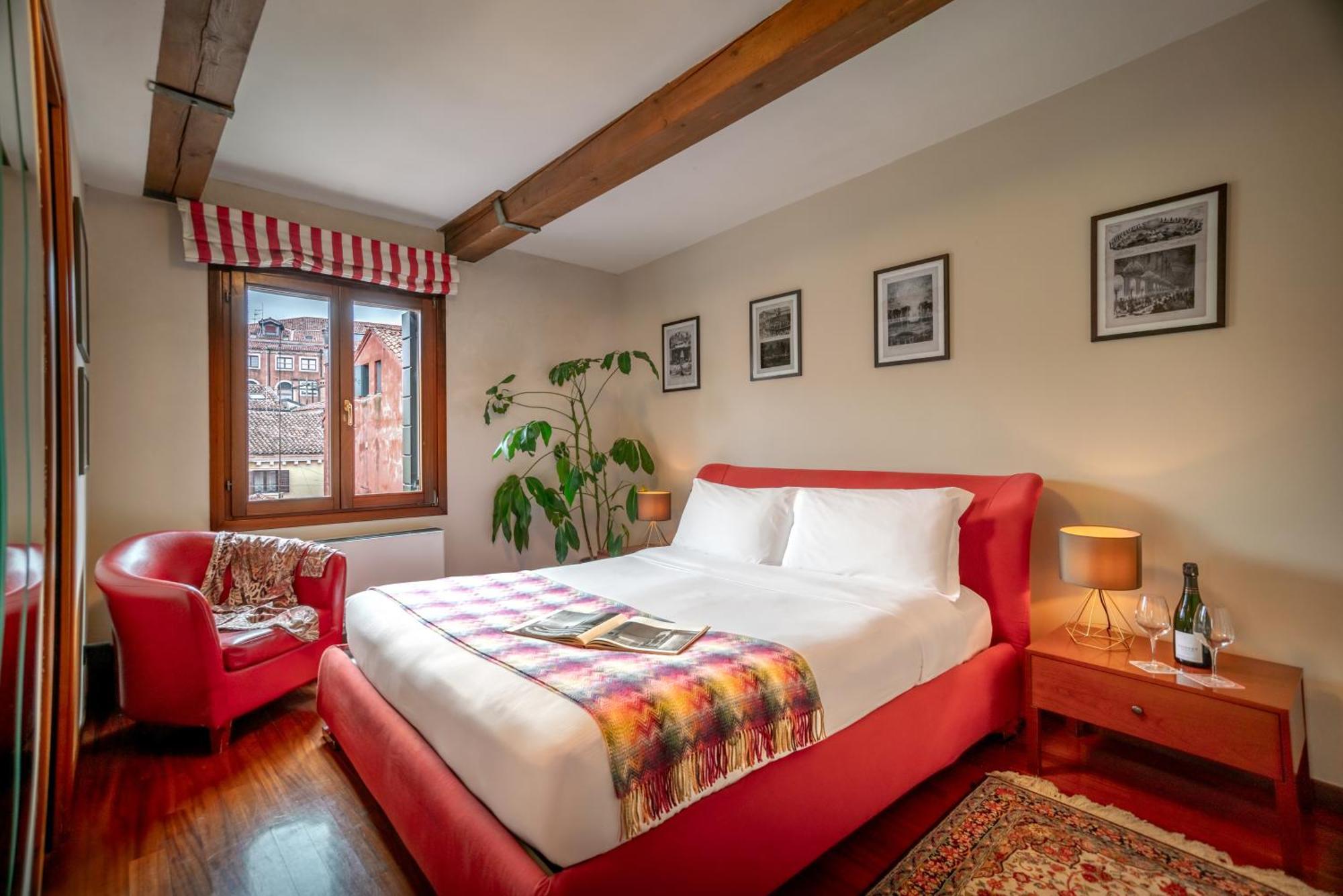 Palazzo San Luca Hotel Venesia Ruang foto