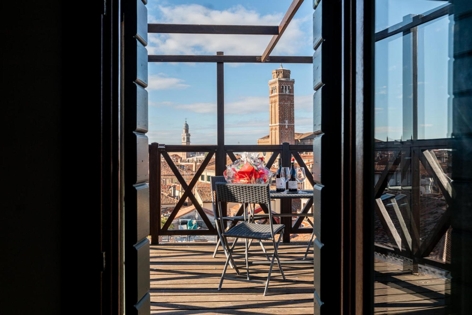 Palazzo San Luca Hotel Venesia Ruang foto
