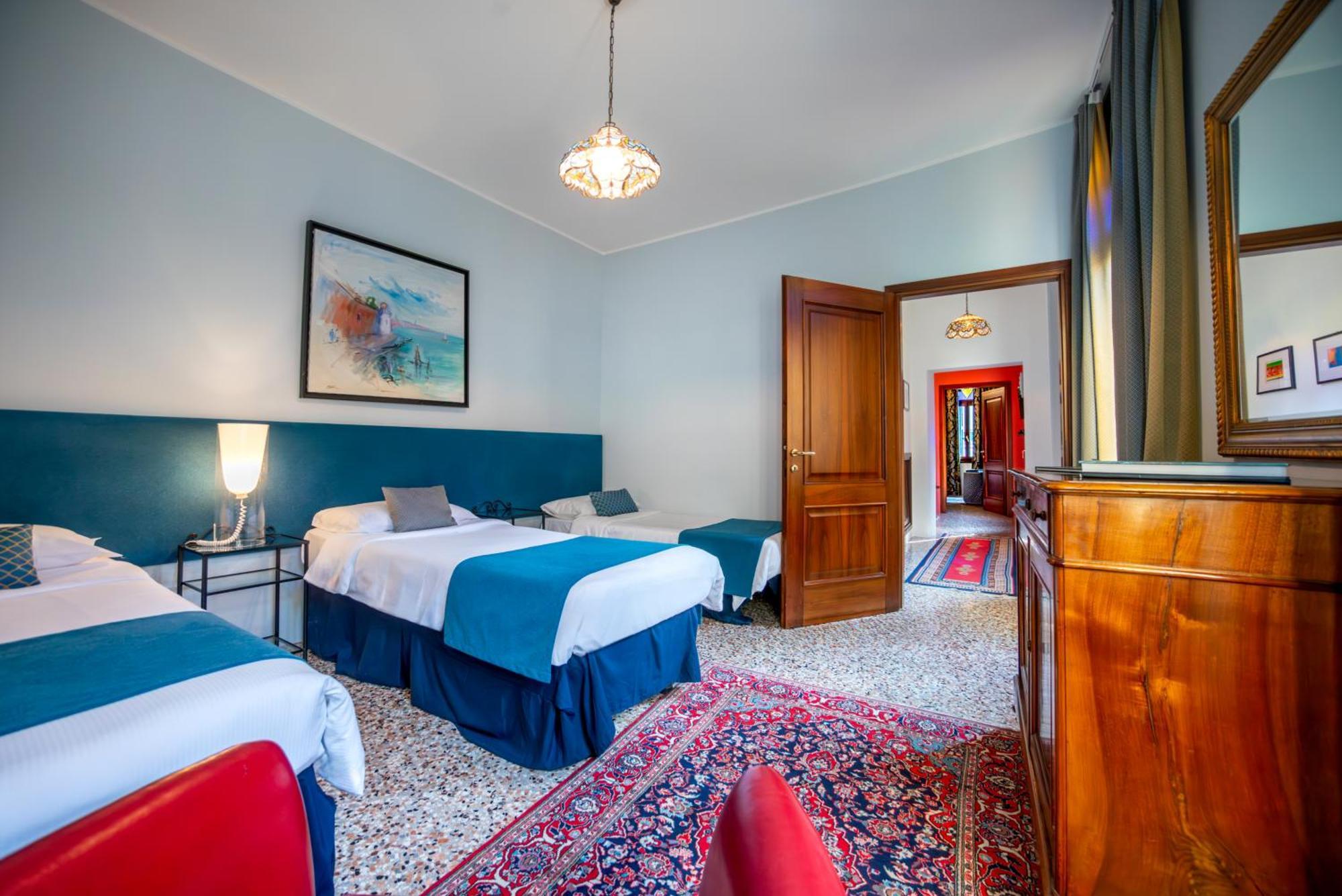 Palazzo San Luca Hotel Venesia Ruang foto